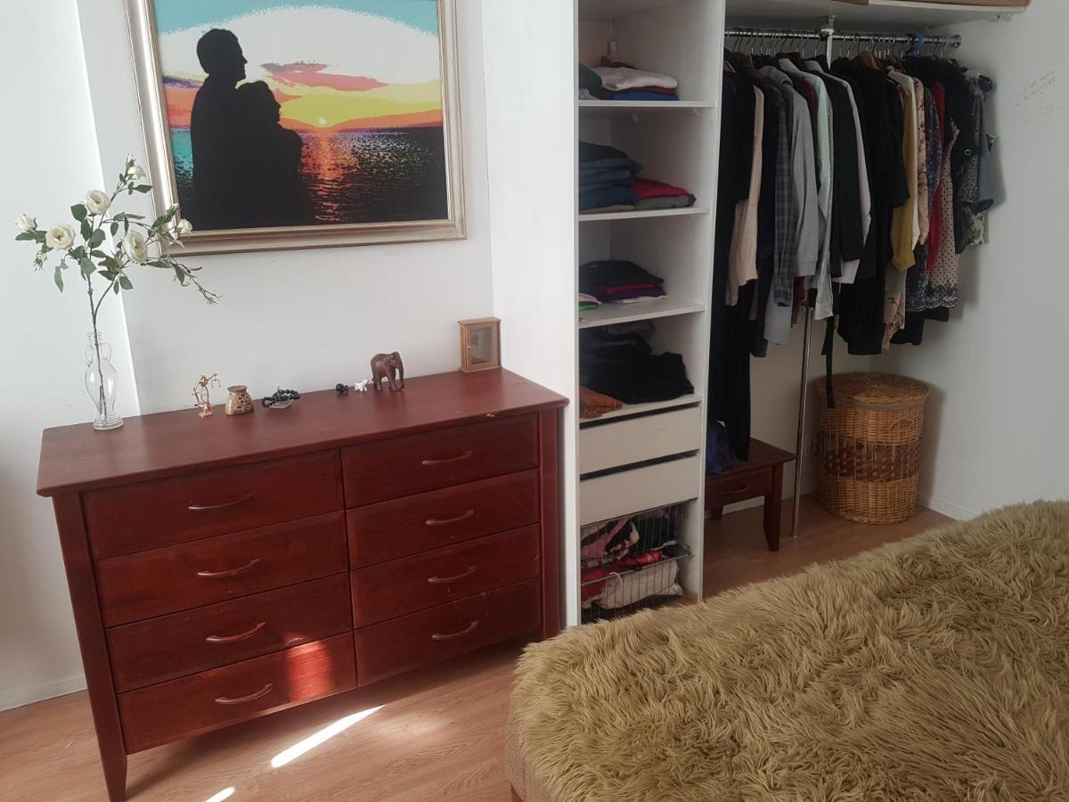 Cozy Apartment In Good Location! Riga Kültér fotó